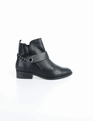 Ghete Reserved, negru, 39 Negru