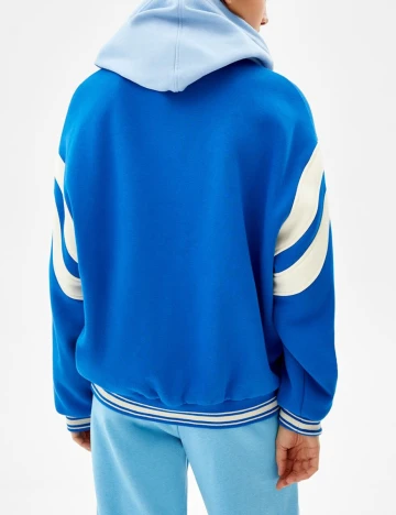 Jacheta Bershka, albastru, XS Albastru
