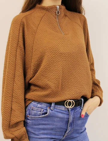 Bluza Stradivarius, maro, S Maro