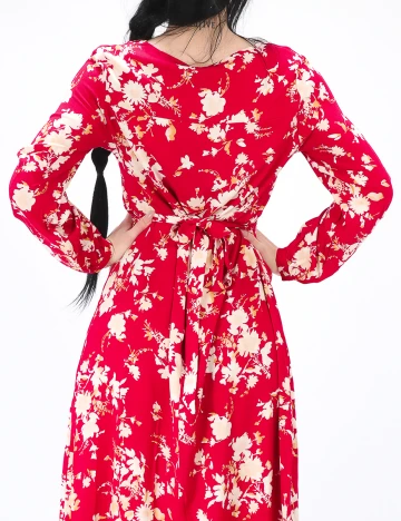 Rochie medie Pieces, rosu, S