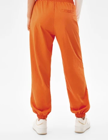 Pantaloni Bershka, portocaliu, M
