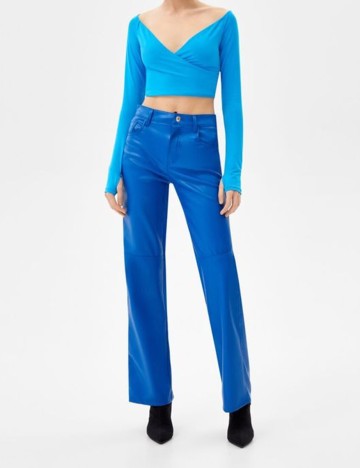 
						Top Bershka, albastru