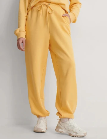 Pantaloni NA-KD, galben, M Galben