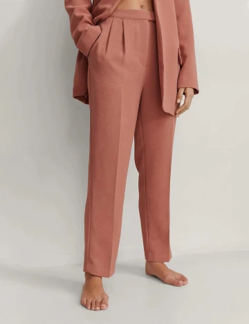 Pantaloni NA-KD, roz, 40