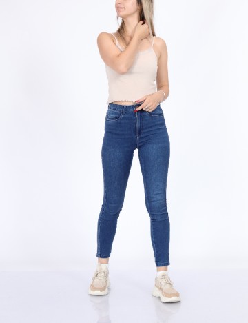 
						Blugi model PETITE Only, albastru