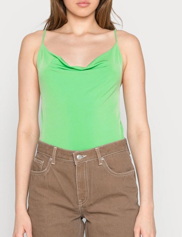 
						Top Vero Moda, verde, L