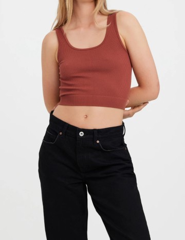 
						Top Vero Moda, maro