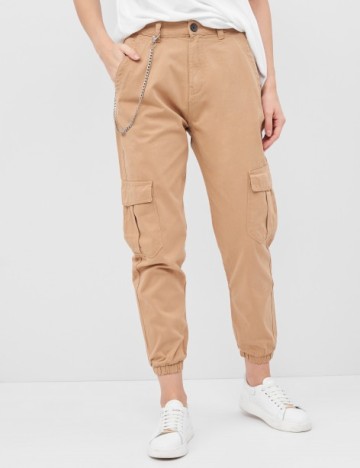 Pantaloni Bershka, maro