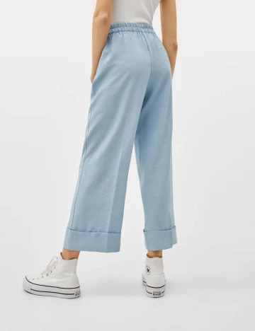Pantaloni Bershka, albastru