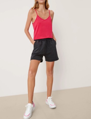 
						Maiou Q/S, roz
