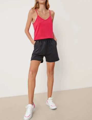 Maiou Q/S, roz