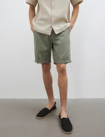 Pantaloni scurti Reserved, verde