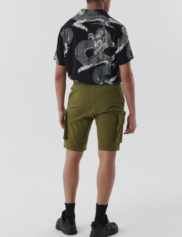 Pantaloni scurti CROPP, verde, 28