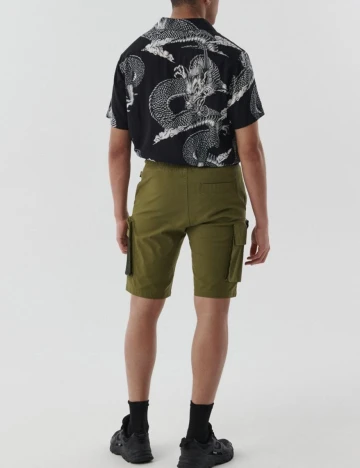 Pantaloni scurti CROPP, verde, 28