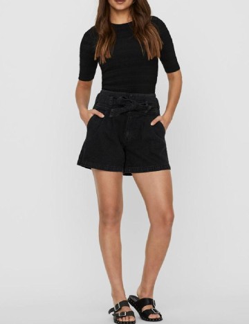 
						Pantaloni scurti Vero Moda, negru, XS