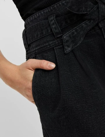 Pantaloni scurti Vero Moda, negru, XS
