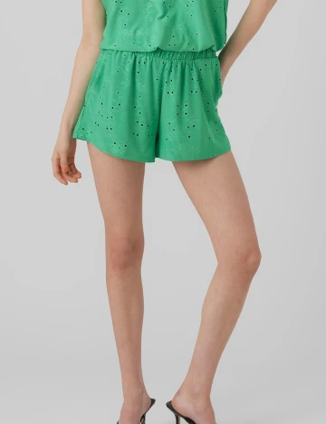 Pantaloni Scurti Vero Moda, verde, M Verde