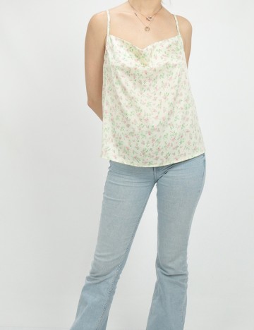 
						Maiou Only, floral, M
