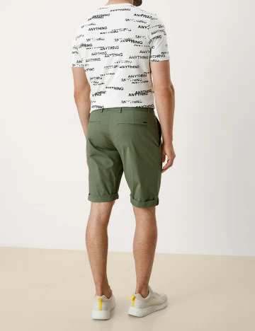 Pantaloni scurti s.Oliver, verde, W30 Verde