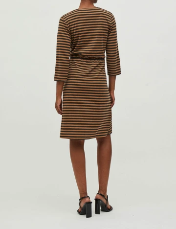 Rochie scurta Vila, maro, S Maro