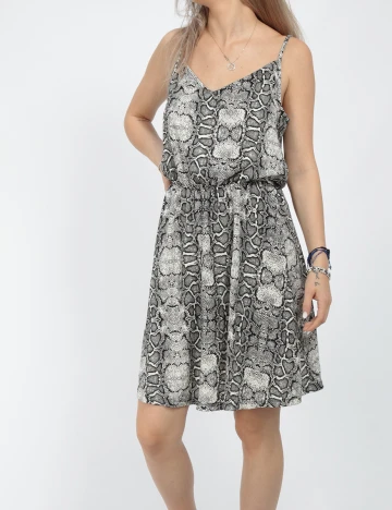 Rochie medie Mohito, negru, S