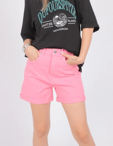 Pantaloni scurti Stradivarius, roz, 32