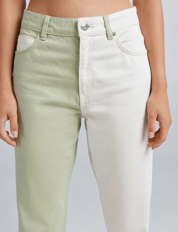 Blugi Bershka, alb/verde, 34