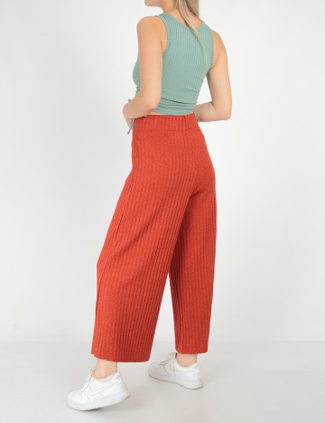 Pantaloni Stradivarius, caramiziu, M