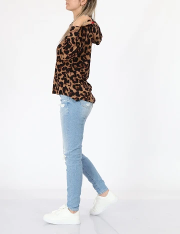 Hanorac Only, animal print