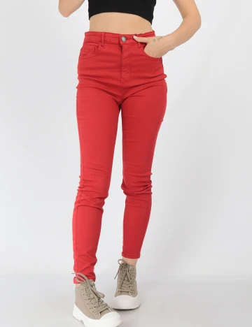Blugi Stradivarius, rosu, 34 Rosu
