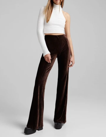 Pantaloni Bershka, maro, M
