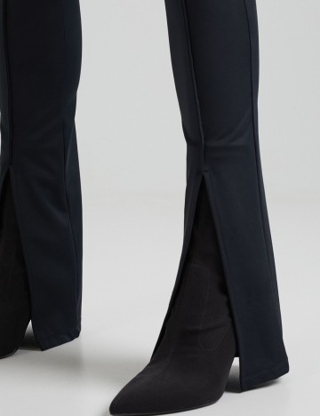 Pantaloni Bershka, negru, S