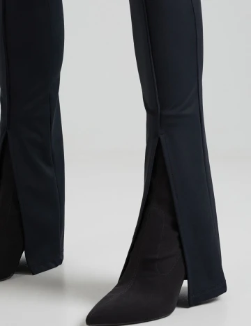 Pantaloni Bershka, negru, S