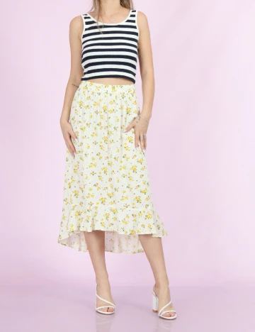 Fusta Pieces, floral