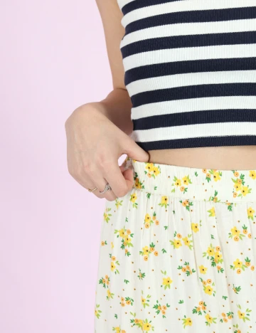 Fusta Pieces, floral