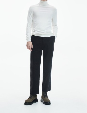 
						Blugi Reserved, negru, M