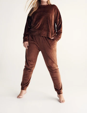 Compleu Reserved Plus Size, maro