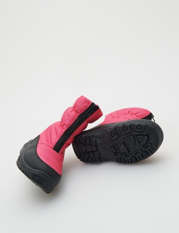 Ghete Reserved, roz, 35