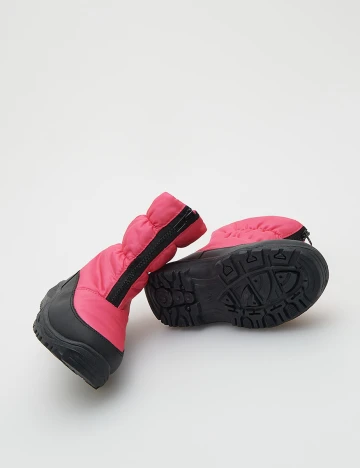 Ghete Reserved, roz, 35