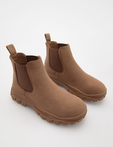 Ghete Reserved, maro, 36