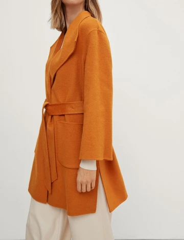 Palton Comma, portocaliu