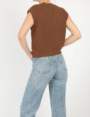 Vesta Shein Kids, maro, 9-10 ANI