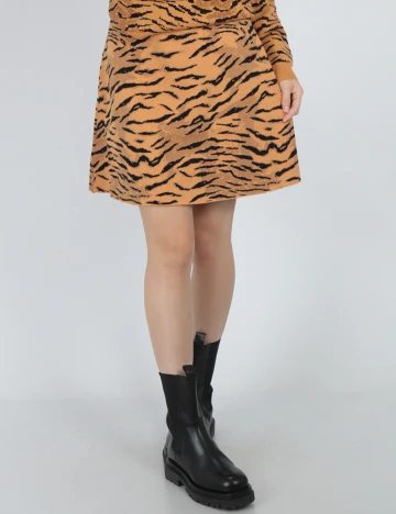 Fusta Vero Moda, maro, M