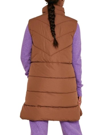 Vesta Noisy May, maro, M