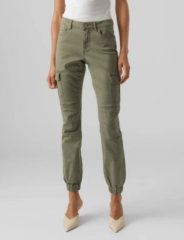 Pantaloni Vero Moda, verde, M