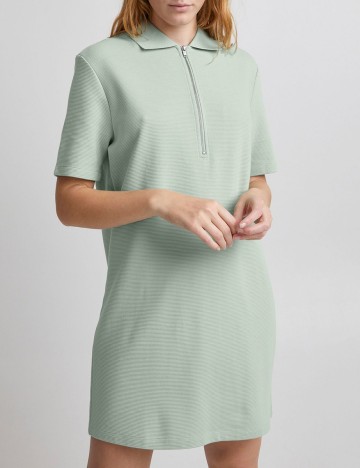 
						Rochie scurta b.young, verde