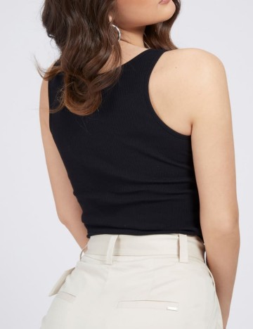 Maiou Guess, negru