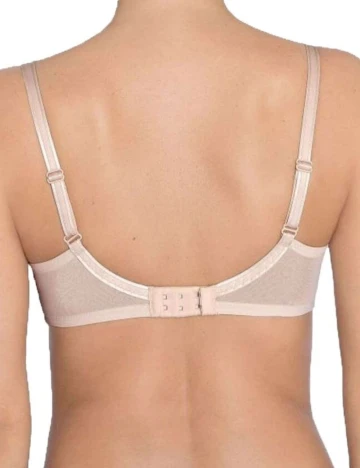 Sutien Triumph, nude