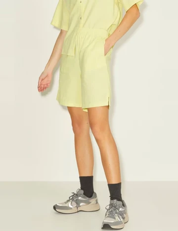 Pantaloni scurti Jack&Jones, galben