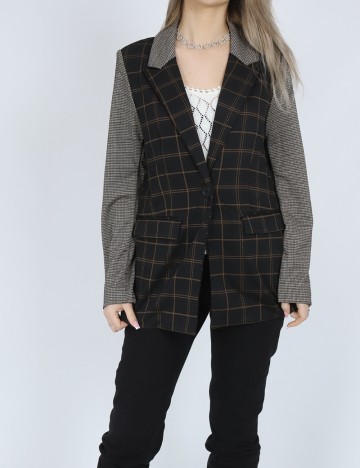 
						Sacou b.young, negru